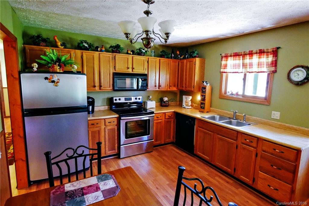 1695 Wesley Road Morganton, NC 28655 - Photo 14 of 24 Gallery Image 14