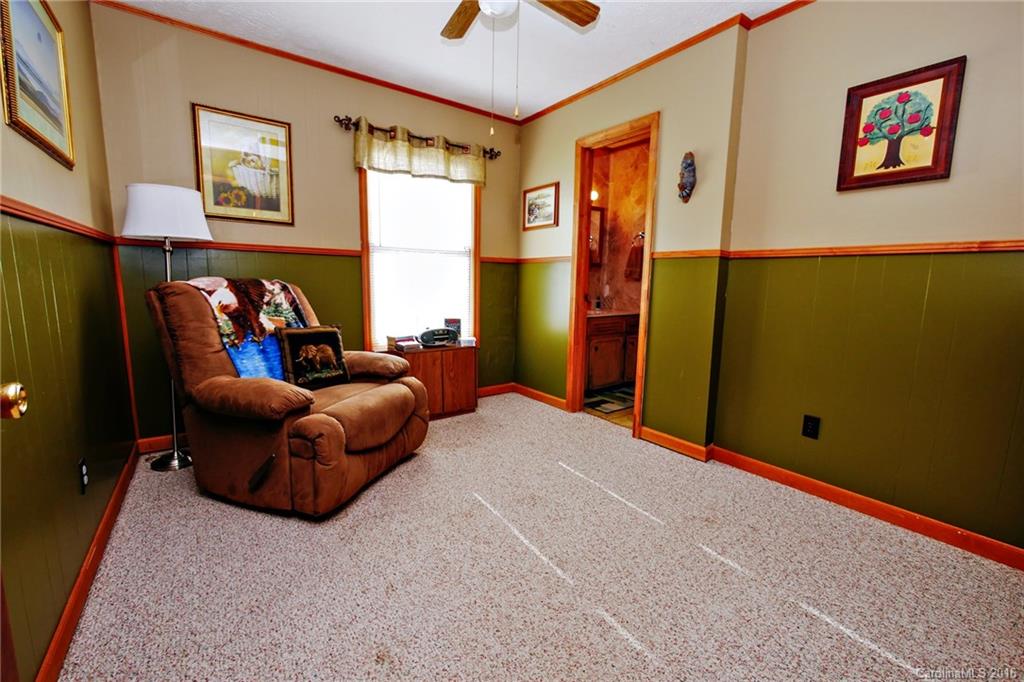 1695 Wesley Road Morganton, NC 28655 - Photo 20 of 24 Gallery Image 20