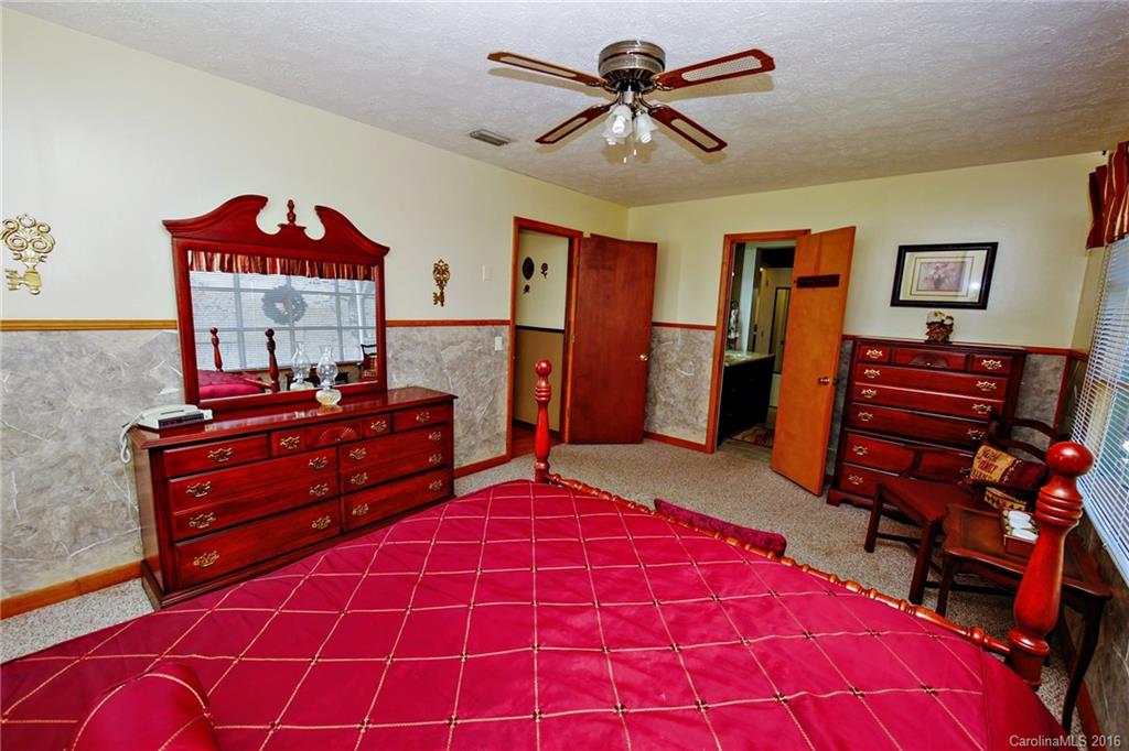 1695 Wesley Road Morganton, NC 28655 - Photo 22 of 24 Gallery Image 22