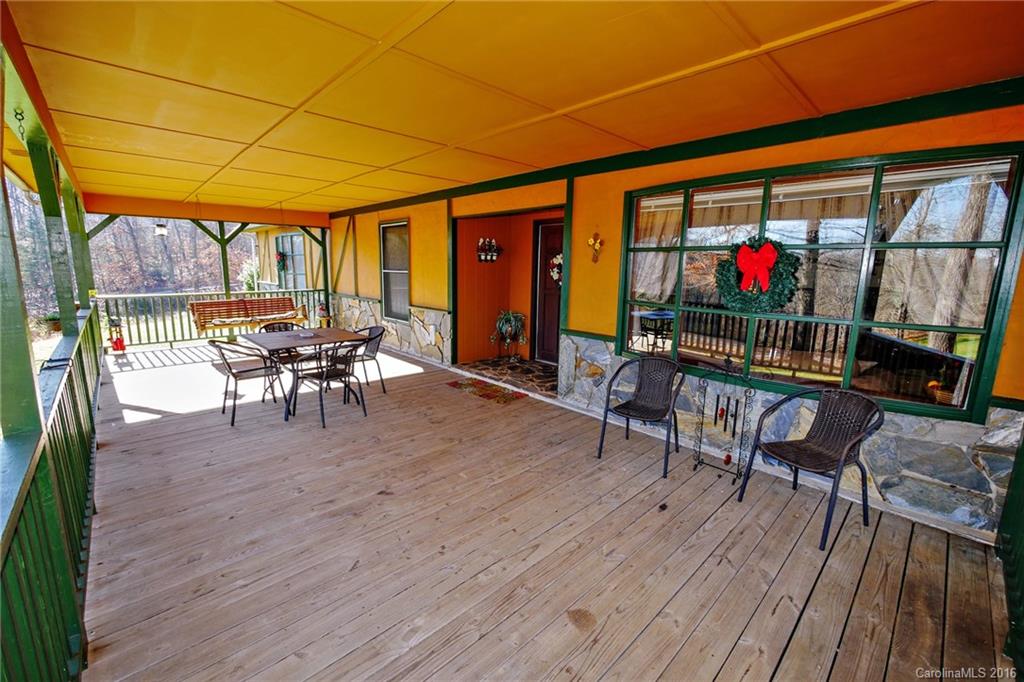 1695 Wesley Road Morganton, NC 28655 - Photo 7 of 24 Gallery Image 7