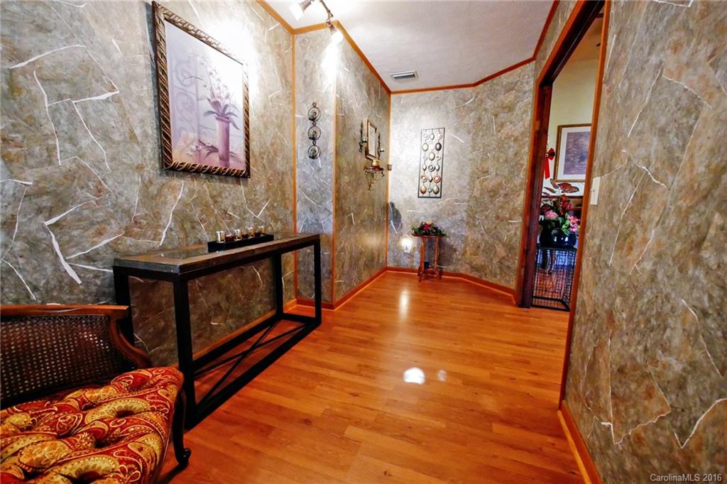 1695 Wesley Road Morganton, NC 28655 - Photo 10 of 24 Gallery Image 10