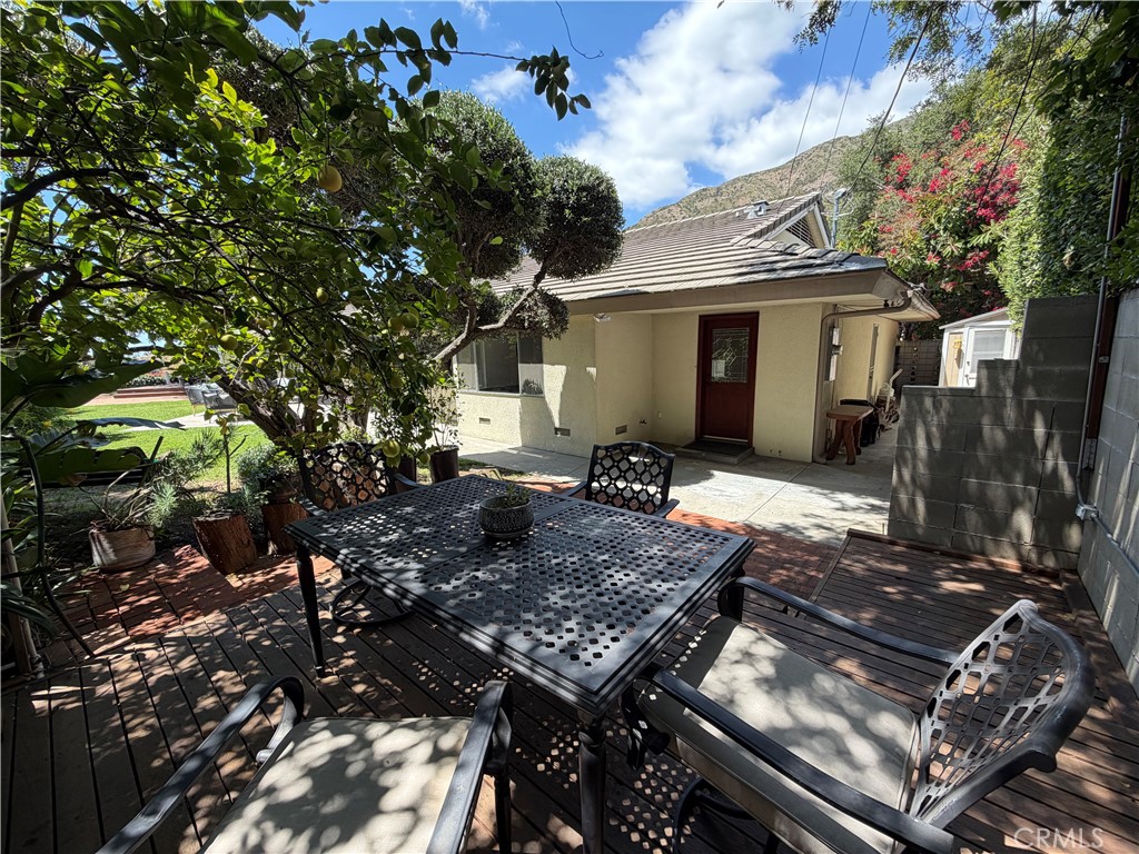 2206 Canyon Road Arcadia, CA 91006 - Photo 35 of 44