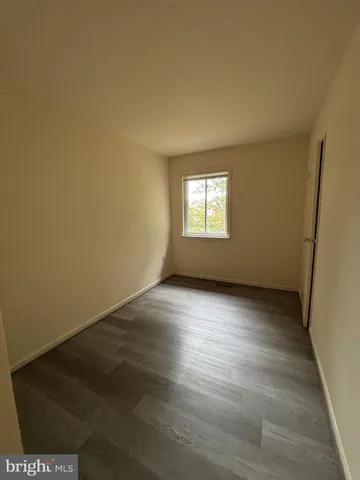 $2,450 | 4657 Logsdon Drive, Annandale, VA 22003