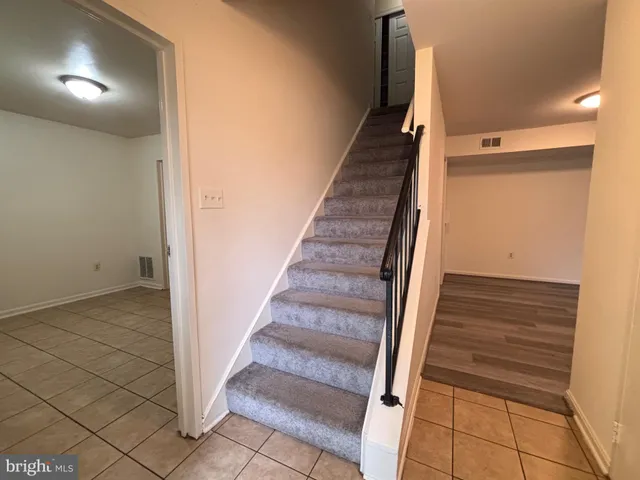 $2,450 | 4657 Logsdon Drive, Annandale, VA 22003