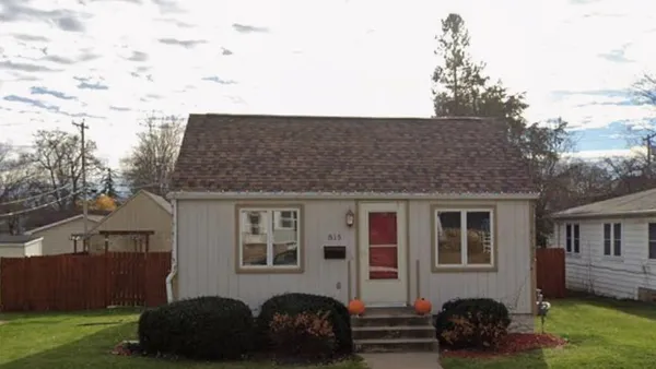 $190,000 | 515 8th Avenue, Baraboo, WI 53913