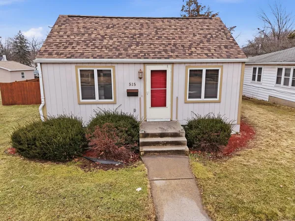 515 8th Avenue, Baraboo, WI 53913