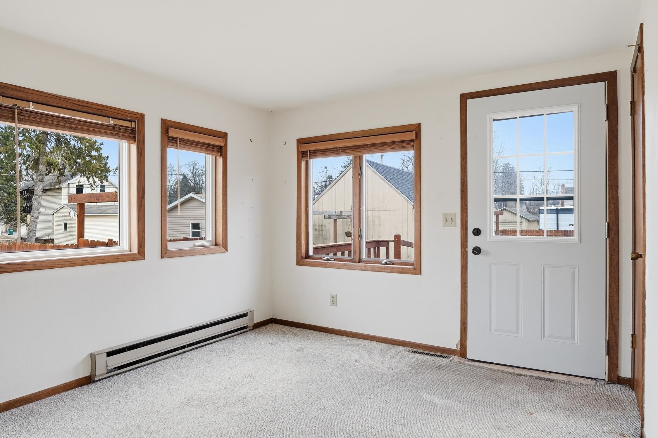 515 8th Avenue Baraboo, WI 53913 - Photo 15 of 31