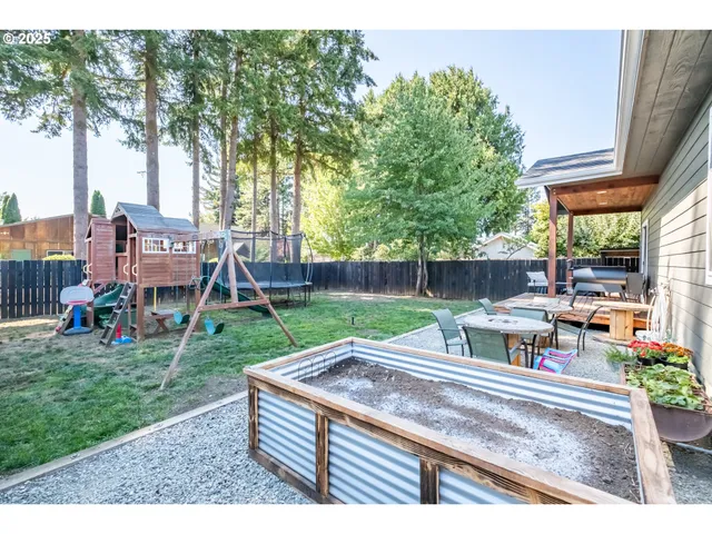 $485,000 | 547 West Fourth Street, Coquille, OR 97423