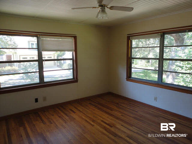 366 South Summit Street Fairhope, AL 36532 - Photo 15 of 17 Bedroom 2