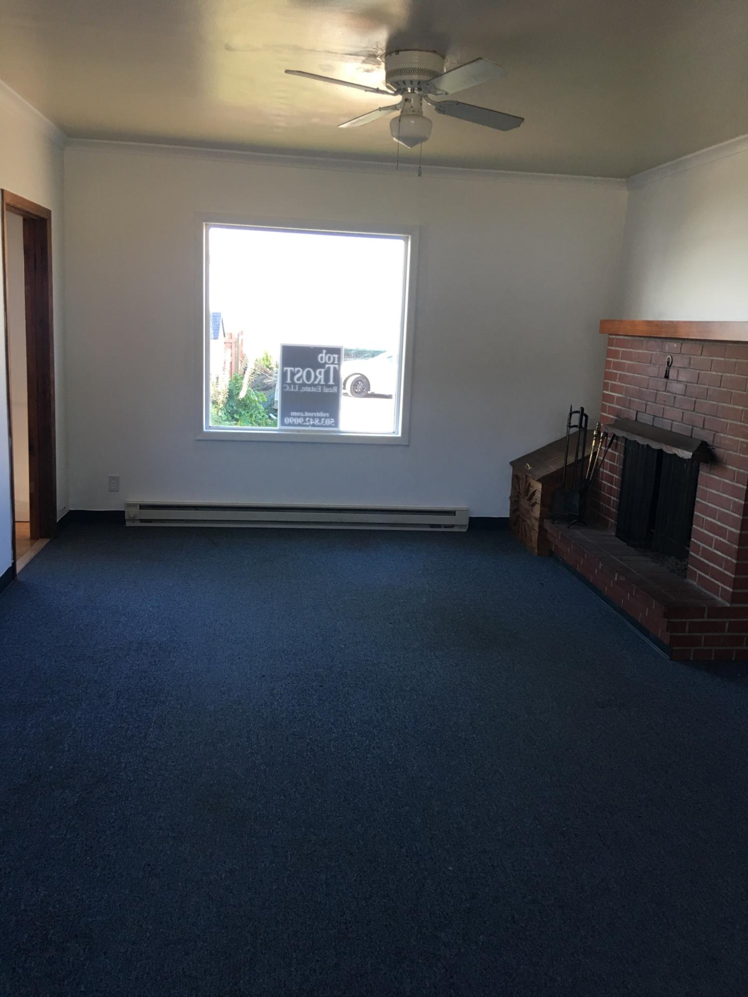 1075 First Street Street Tillamook, OR 97141 - Photo 11 of 25 Fireplace