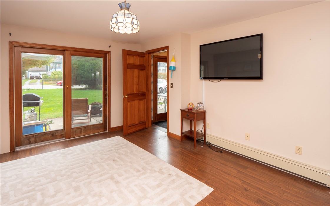 29 Eastnor Road Newport, RI 02840 - Photo 9 of 31 Gallery Image 9