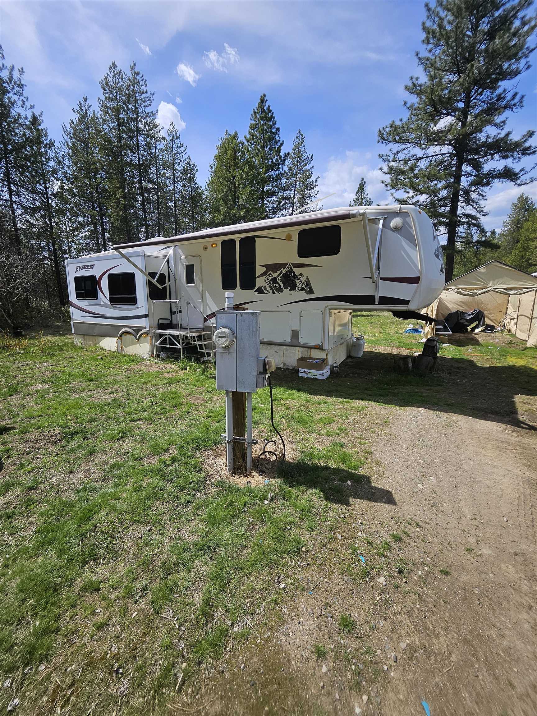 4464 Woods Way Springdale, WA 99173 - Photo 7 of 42