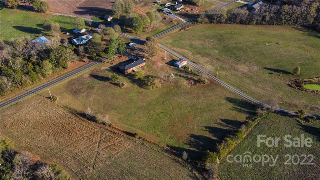 16411 Tyson Road Albemarle, NC 28001 - Photo 4 of 39 Gallery Image 4