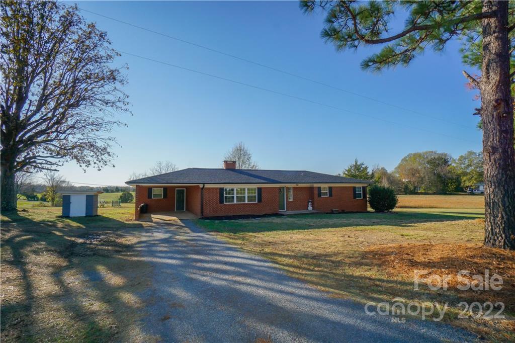 16411 Tyson Road Albemarle, NC 28001 - Photo 7 of 39 Gallery Image 7