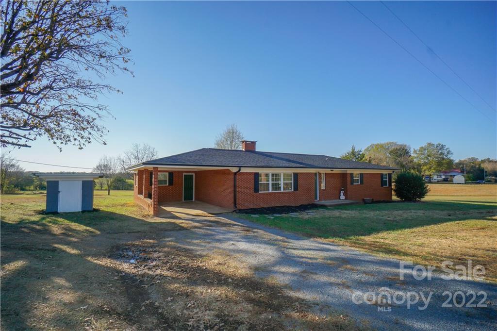 16411 Tyson Road Albemarle, NC 28001 - Photo 8 of 39 Gallery Image 8