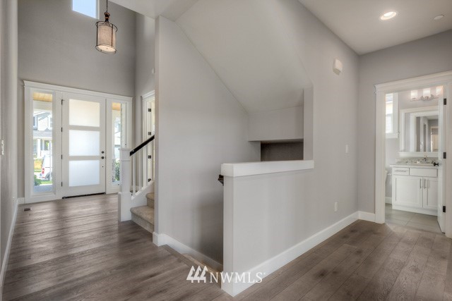 1415 241st ( 5) Place Southeast Bothell, WA 98021 - Photo 3 of 18 Gallery Image 3