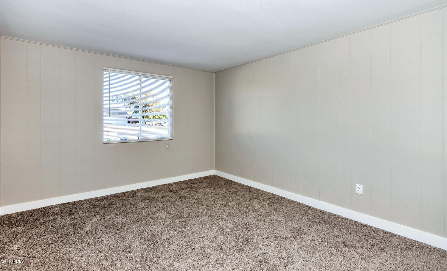 3527 East Thunderbird Road Phoenix, AZ 85032 - Photo 13 of 18 3527 E Thunderbird Rd-large-015-3-Bedroo
