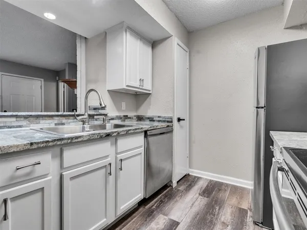 $1,250 | 250 El Dorado Boulevard, Unit 253, Webster, TX 77598