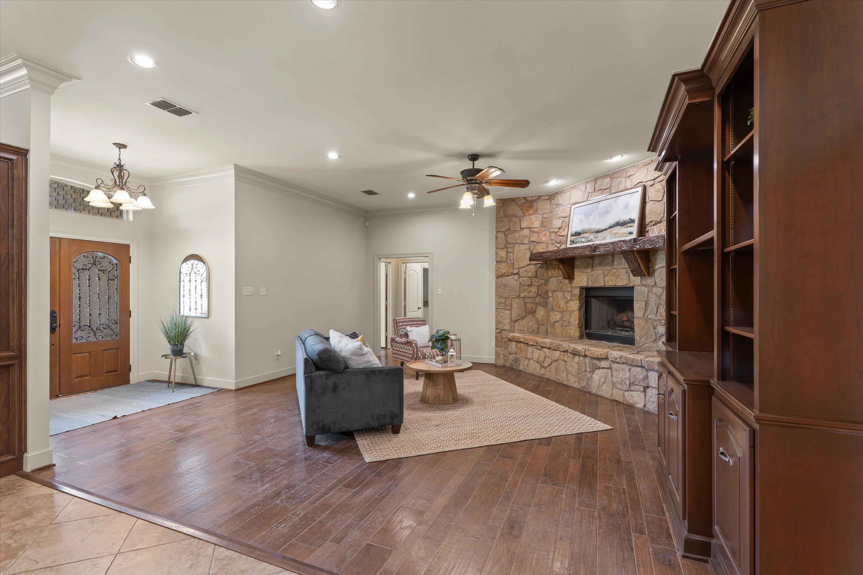 6207 110th Street Lubbock, TX 79424 - Photo 4 of 48 05-6207 110th St