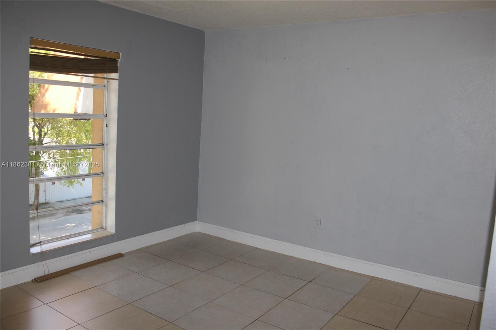 1280 West 54th Street, Unit 308B Hialeah, FL 33012 - Photo 30 of 57