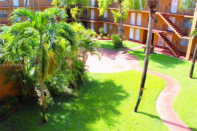 a view of a multi story building