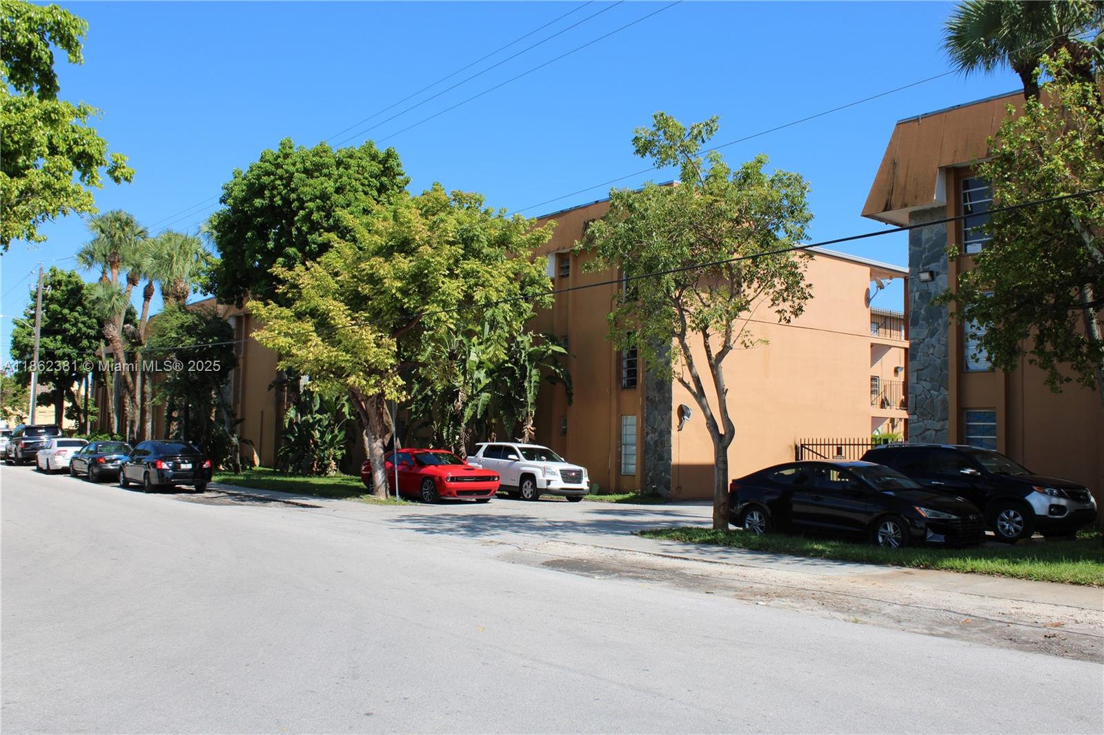 1280 West 54th Street, Unit 308B Hialeah, FL 33012 - Photo 54 of 57