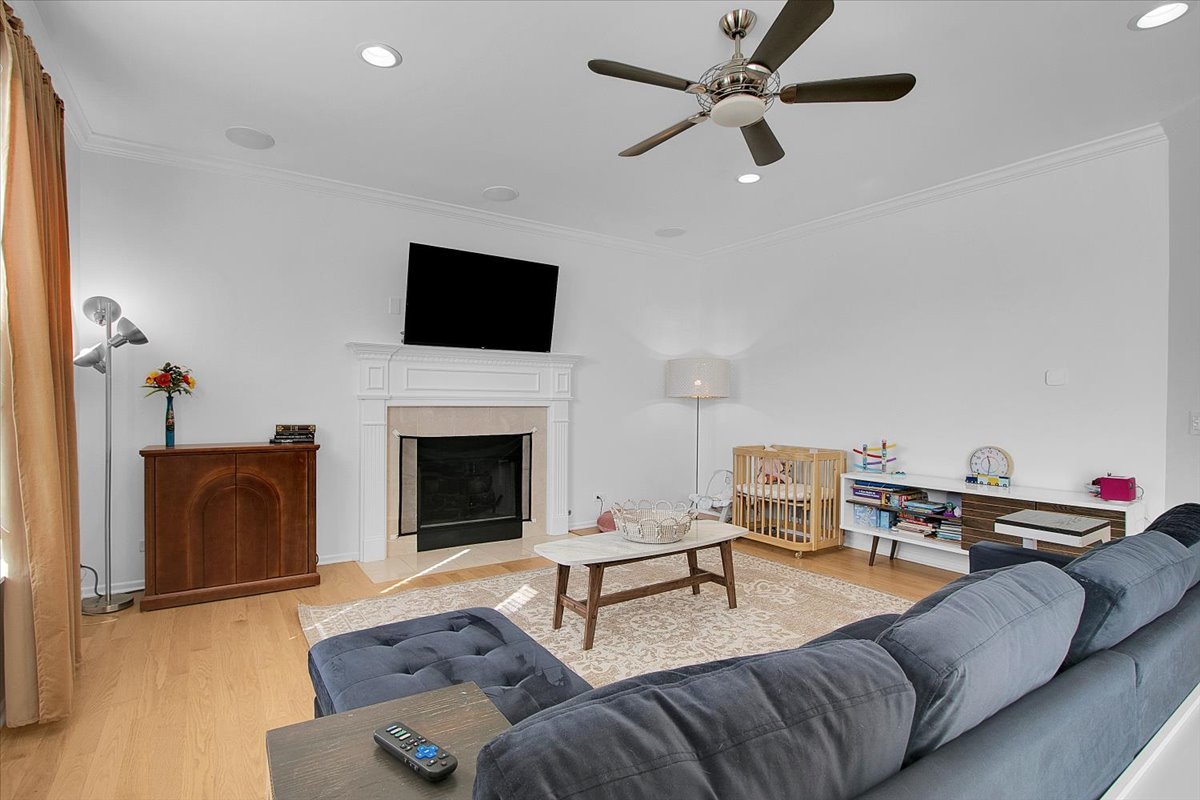 44 Westover Road Highwood, IL 60040 - Photo 11 of 38