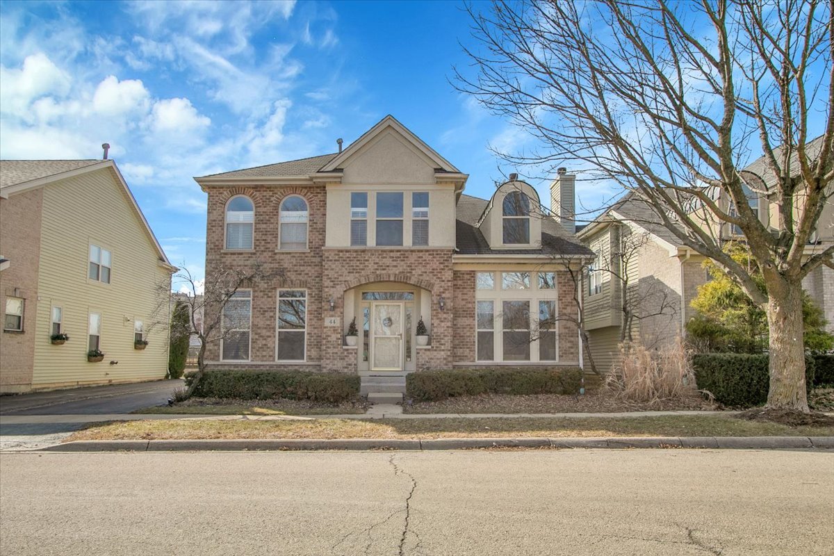 44 Westover Road Highwood, IL 60040 - Photo 2 of 38