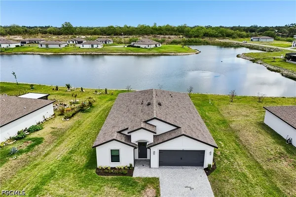 $449,900 | 871 General D MacArthur Avenue, LaBelle, FL 33935