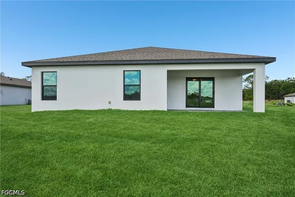 $449,900 | 871 General D MacArthur Avenue, LaBelle, FL 33935