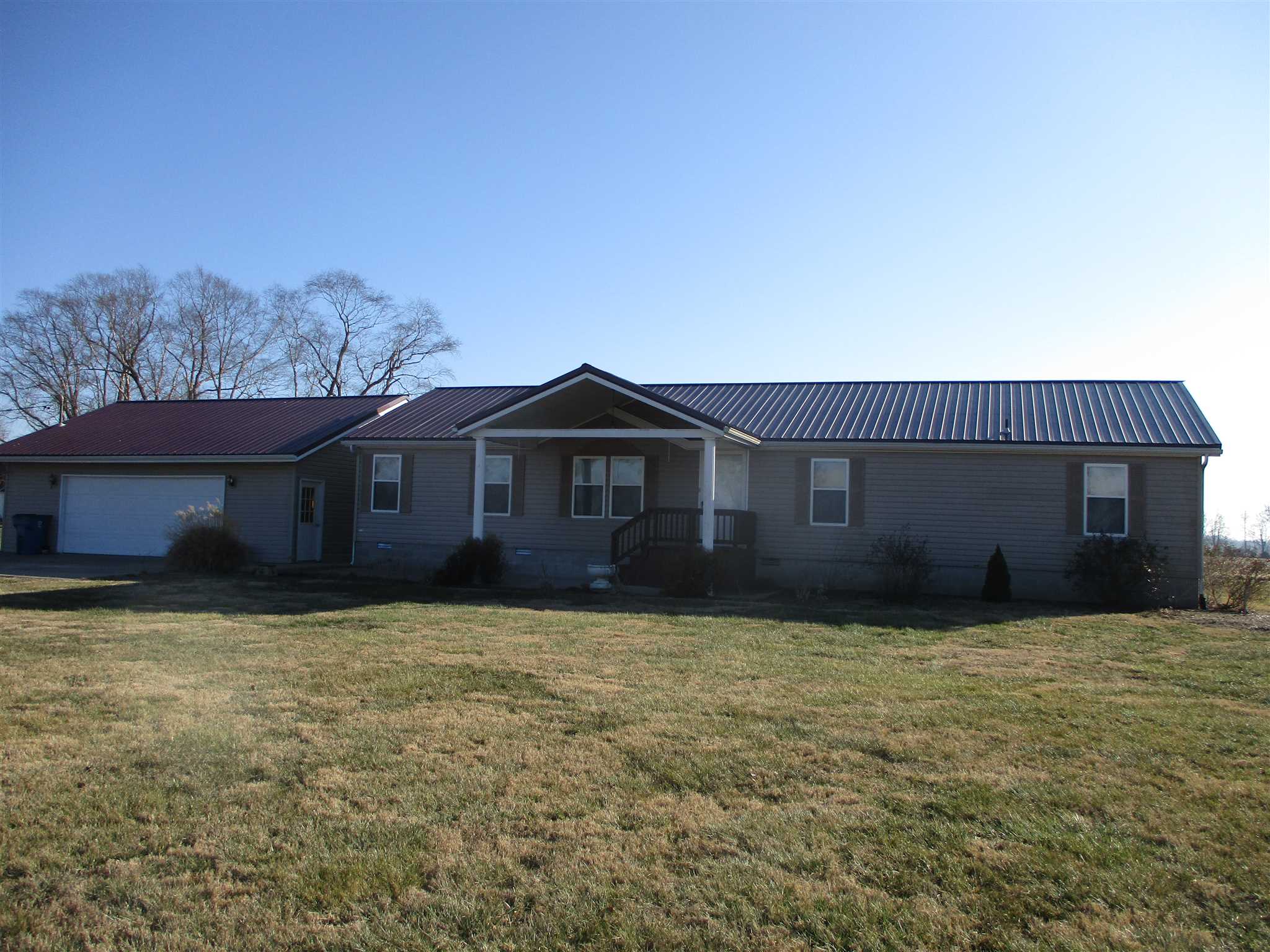 13476 Bowling Alley Road Benton, IL 62812 - Photo 2 of 28