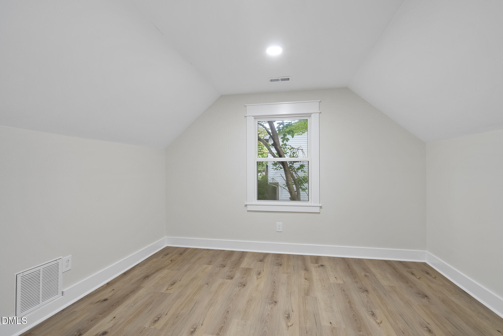 7804 Brandyapple Drive Raleigh, NC 27615 - Photo 34 of 58 an empty room with window