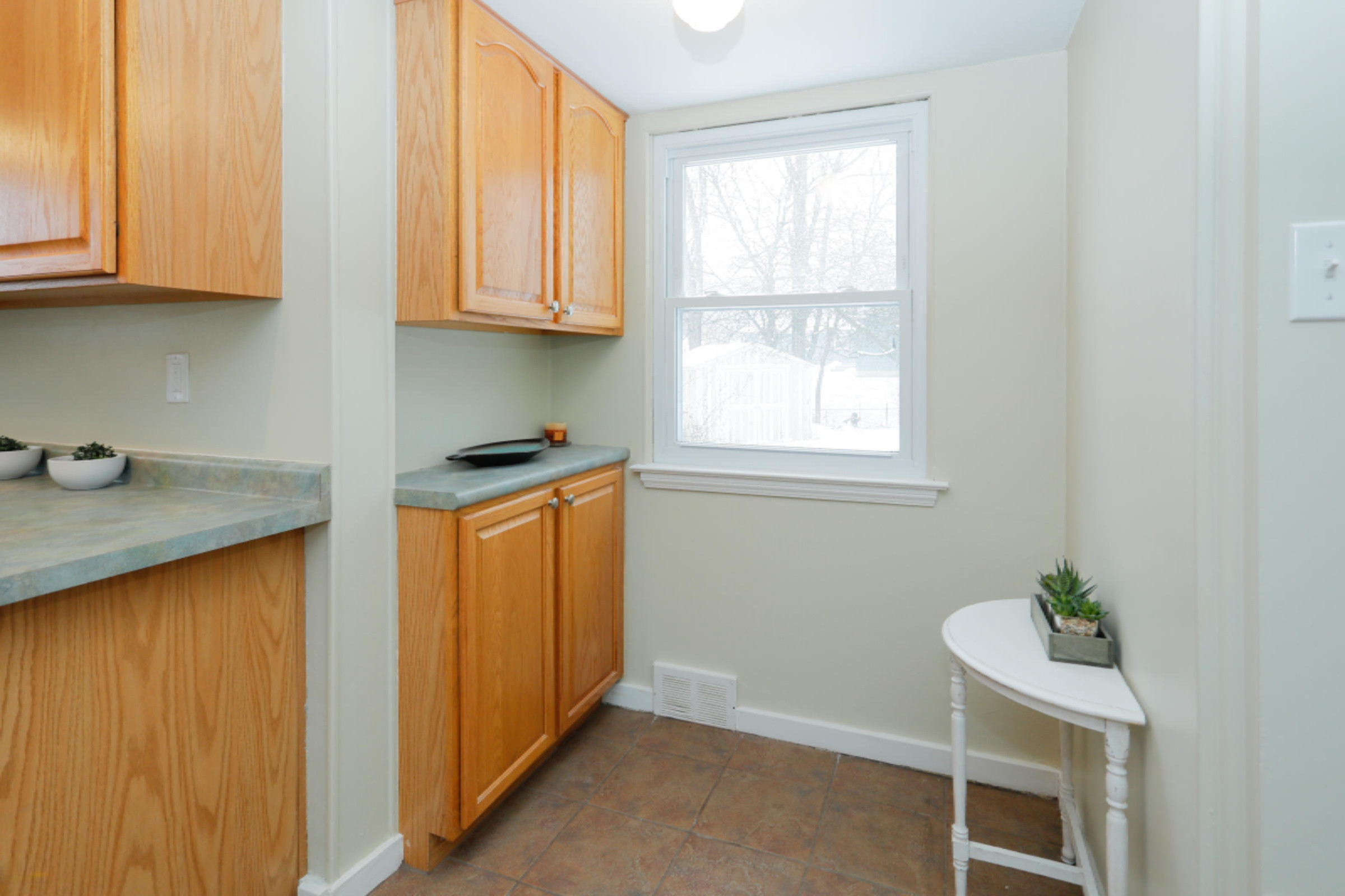 3110 Random Road Kalamazoo, MI 49004 - Photo 10 of 19 3110 Random Rd-110