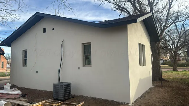 $255,000 | 310 West 3rd Street, Clarendon, TX 79226