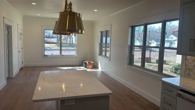 $255,000 | 310 West 3rd Street, Clarendon, TX 79226