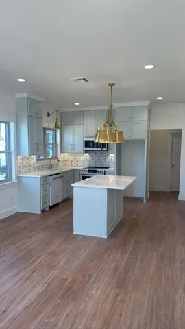 $255,000 | 310 West 3rd Street, Clarendon, TX 79226