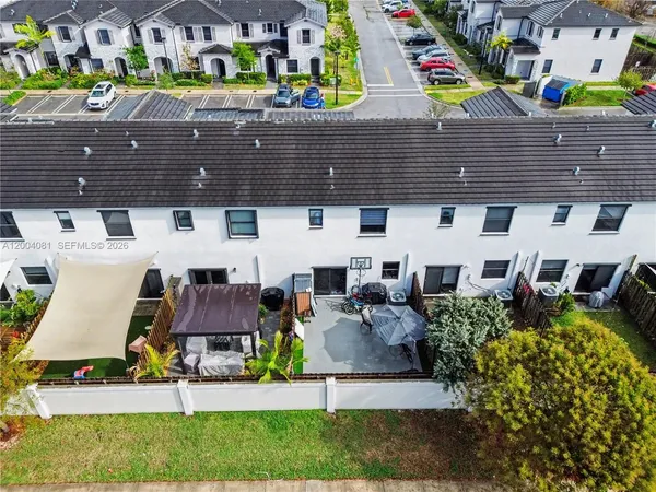 $469,999 | 14800 Southwest 183rd Terrace, Miami, FL 33177