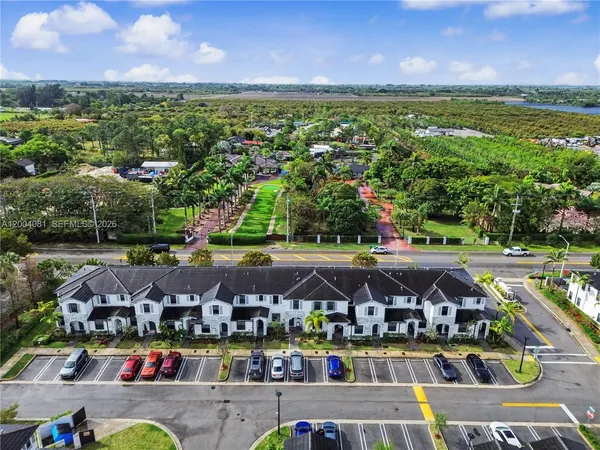 $469,999 | 14800 Southwest 183rd Terrace, Miami, FL 33177