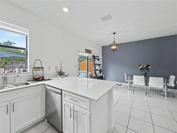 $469,999 | 14800 Southwest 183rd Terrace, Miami, FL 33177