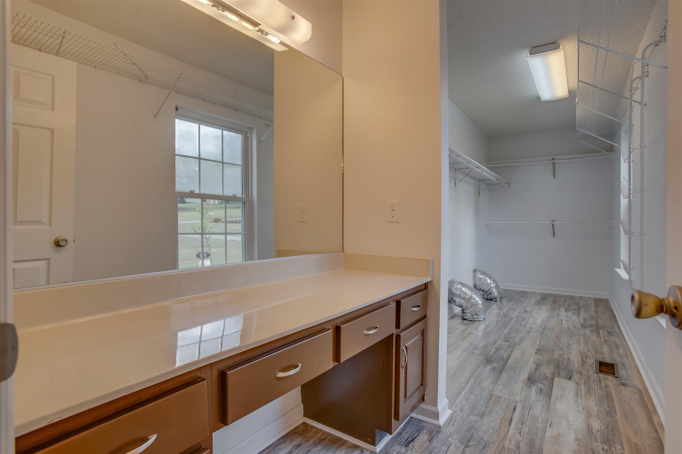 878 Tom Osborne Road Columbia, TN 38401 - Photo 15 of 26 HUGE dressing area in Master en-suite. No arguing for space here!!