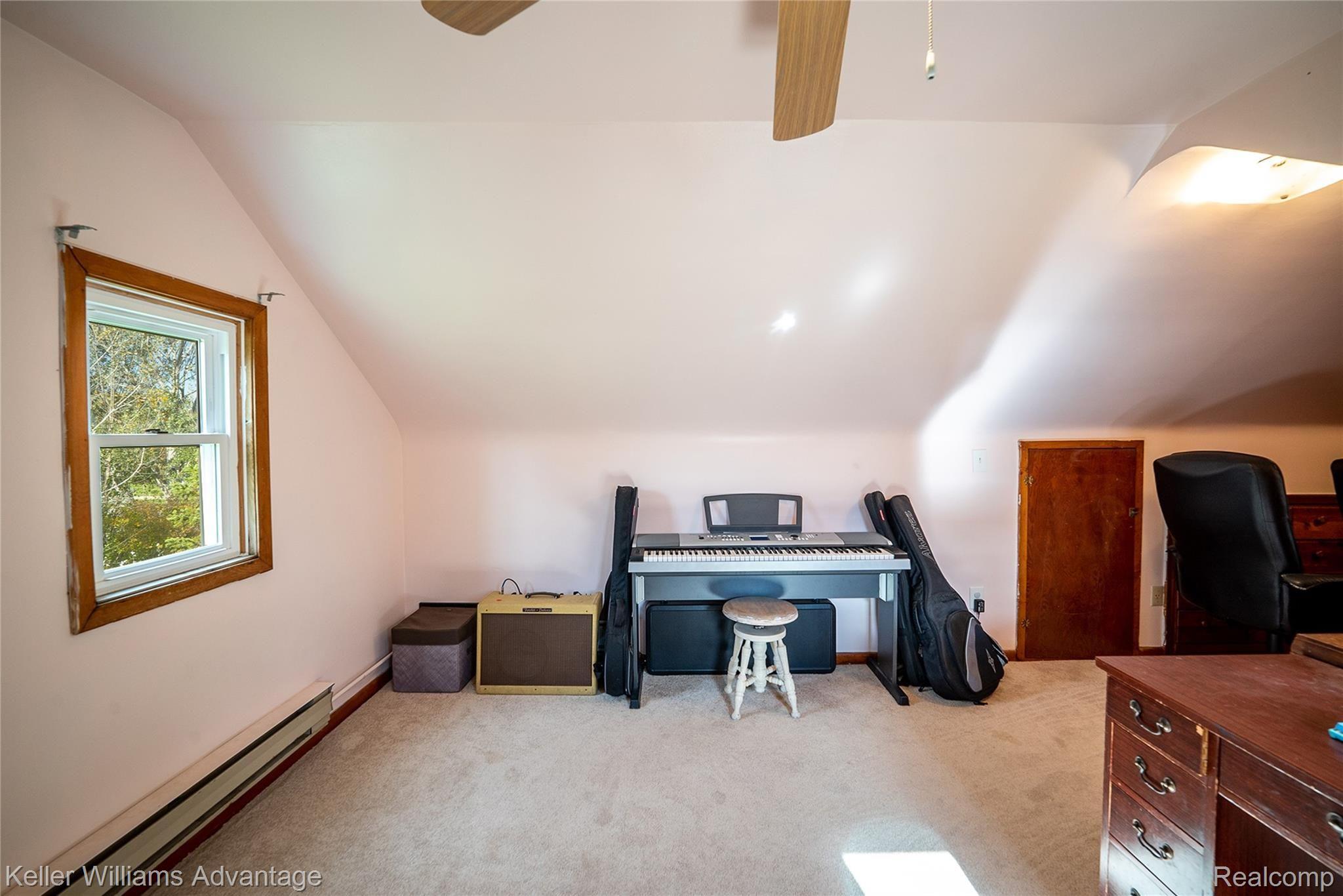 46455 Saltz Road Canton, MI 48187 - Photo 23 of 35 SaltzRd_46455_Bed C3.jpg