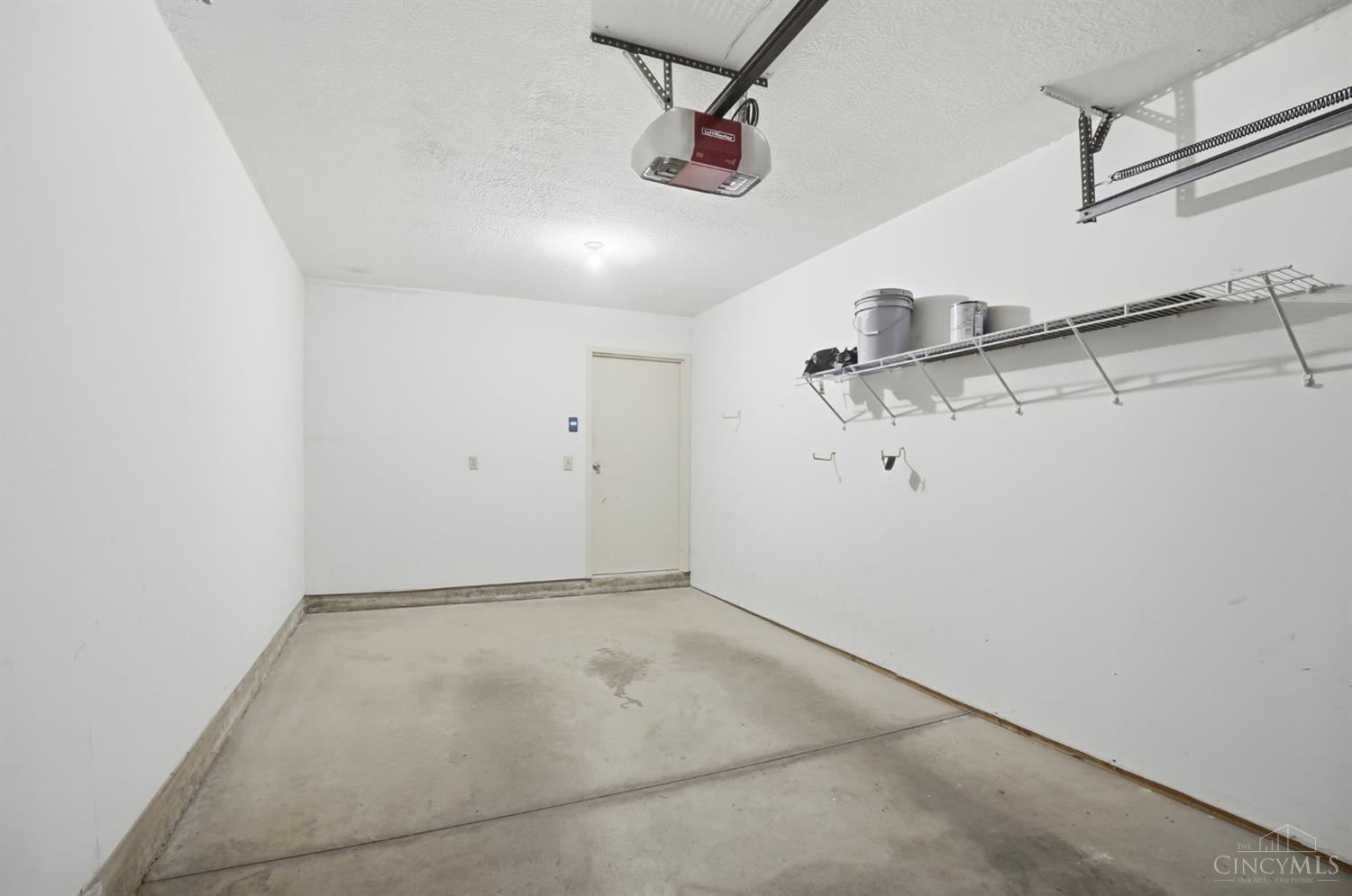 3675 West Galbraith Road, Unit 16 Cincinnati, OH 45247 - Photo 46 of 50