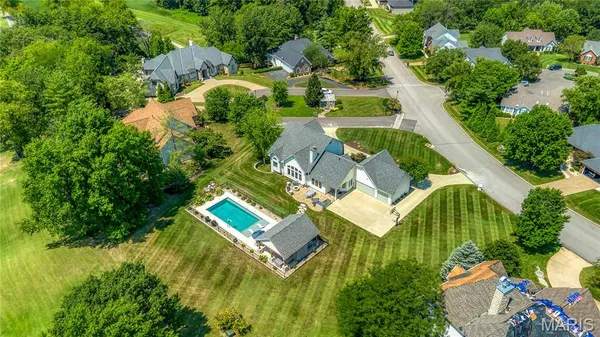 $1,395,000 | 1069 Whitmoor Drive, Weldon Spring, MO 63304