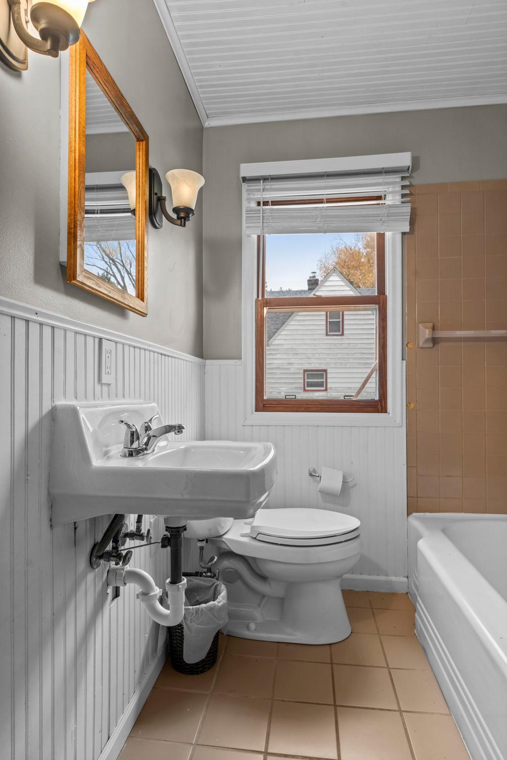 2695 Harvester Avenue Maplewood, MN 55119 - Photo 22 of 46