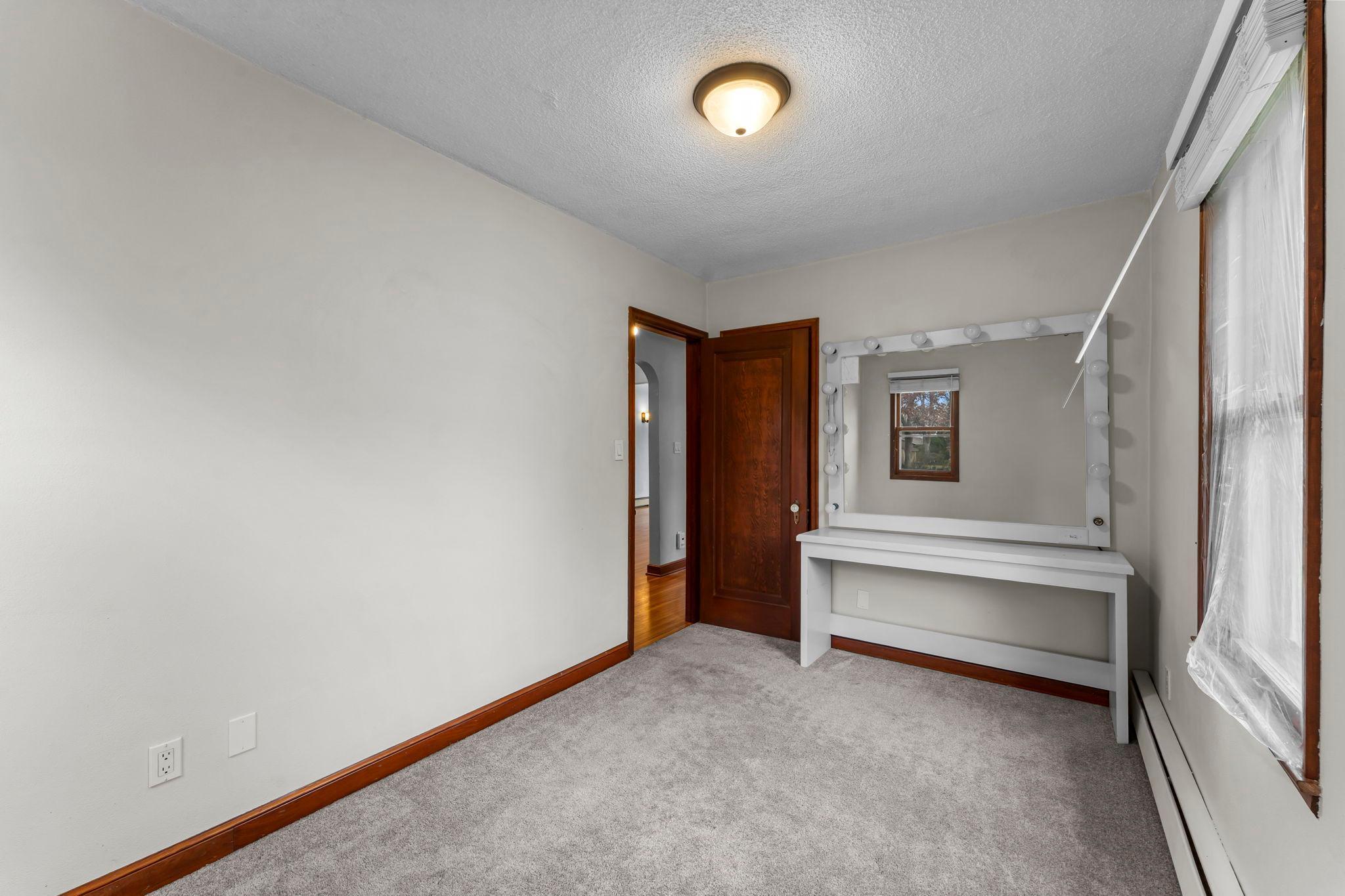 2695 Harvester Avenue Maplewood, MN 55119 - Photo 23 of 46