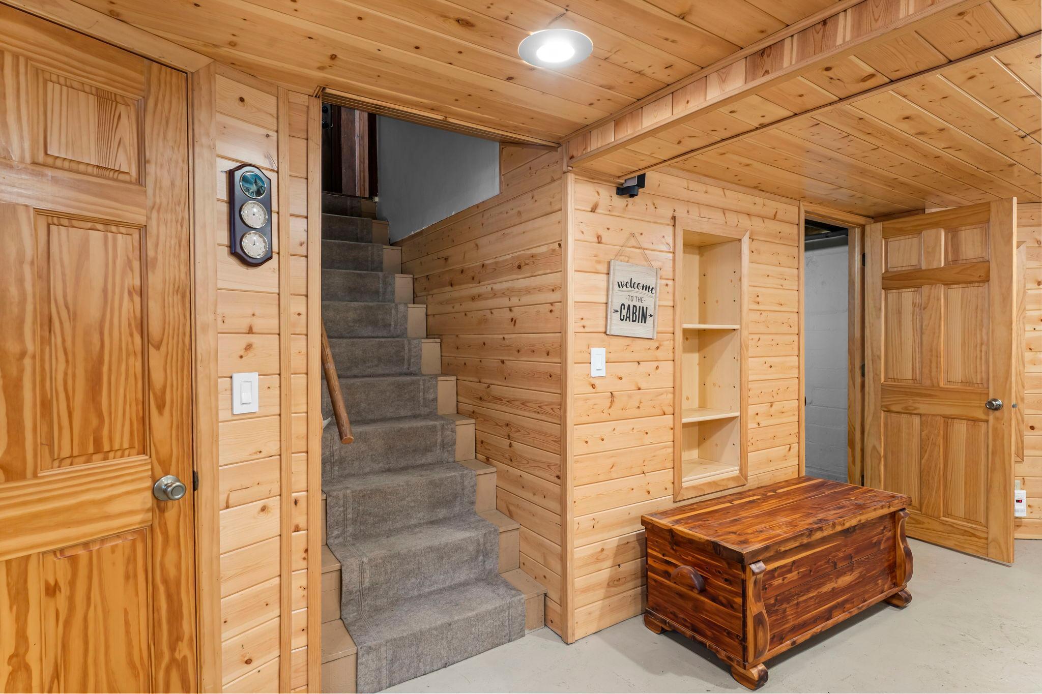 2695 Harvester Avenue Maplewood, MN 55119 - Photo 24 of 46