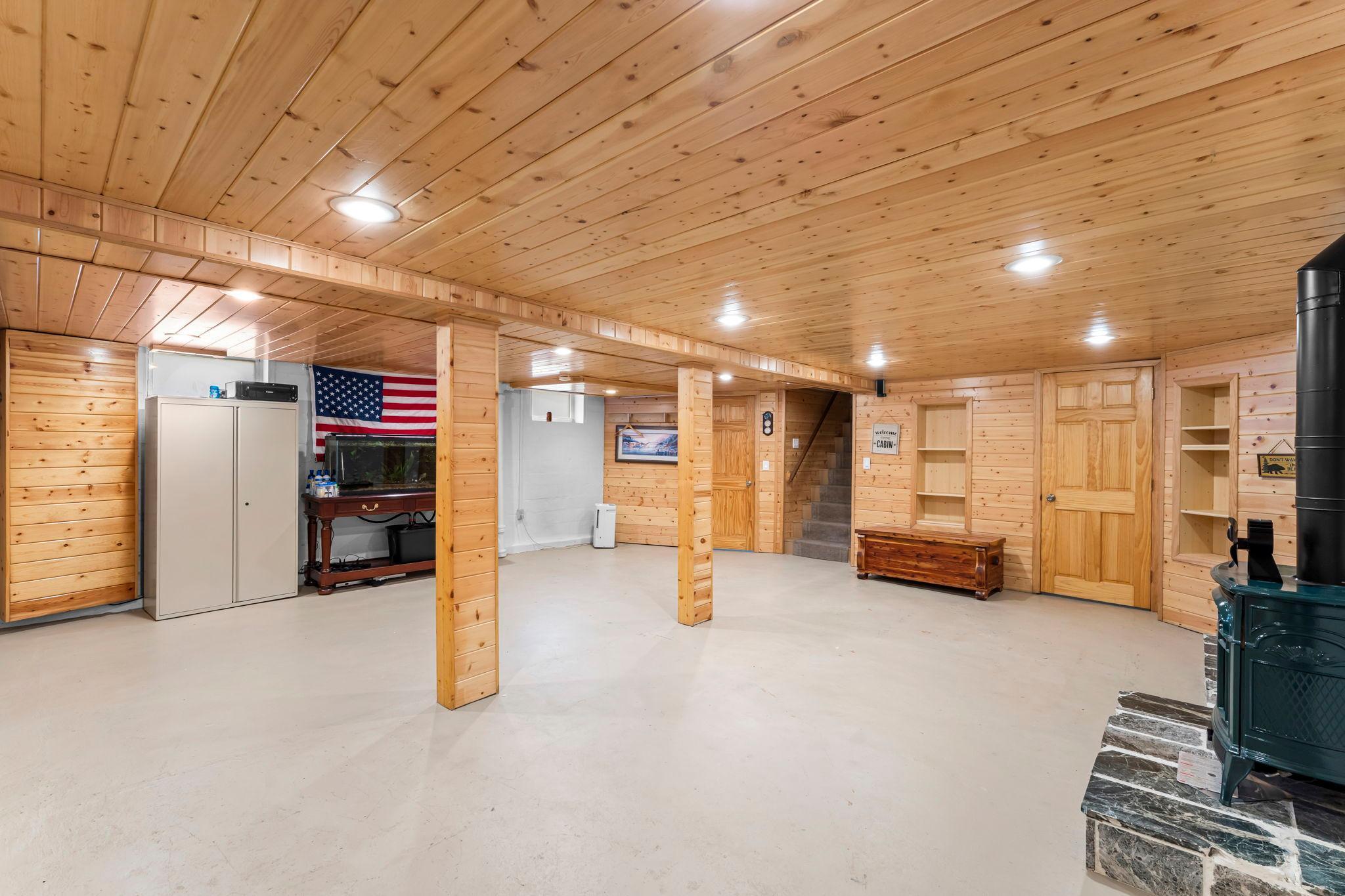 2695 Harvester Avenue Maplewood, MN 55119 - Photo 27 of 46