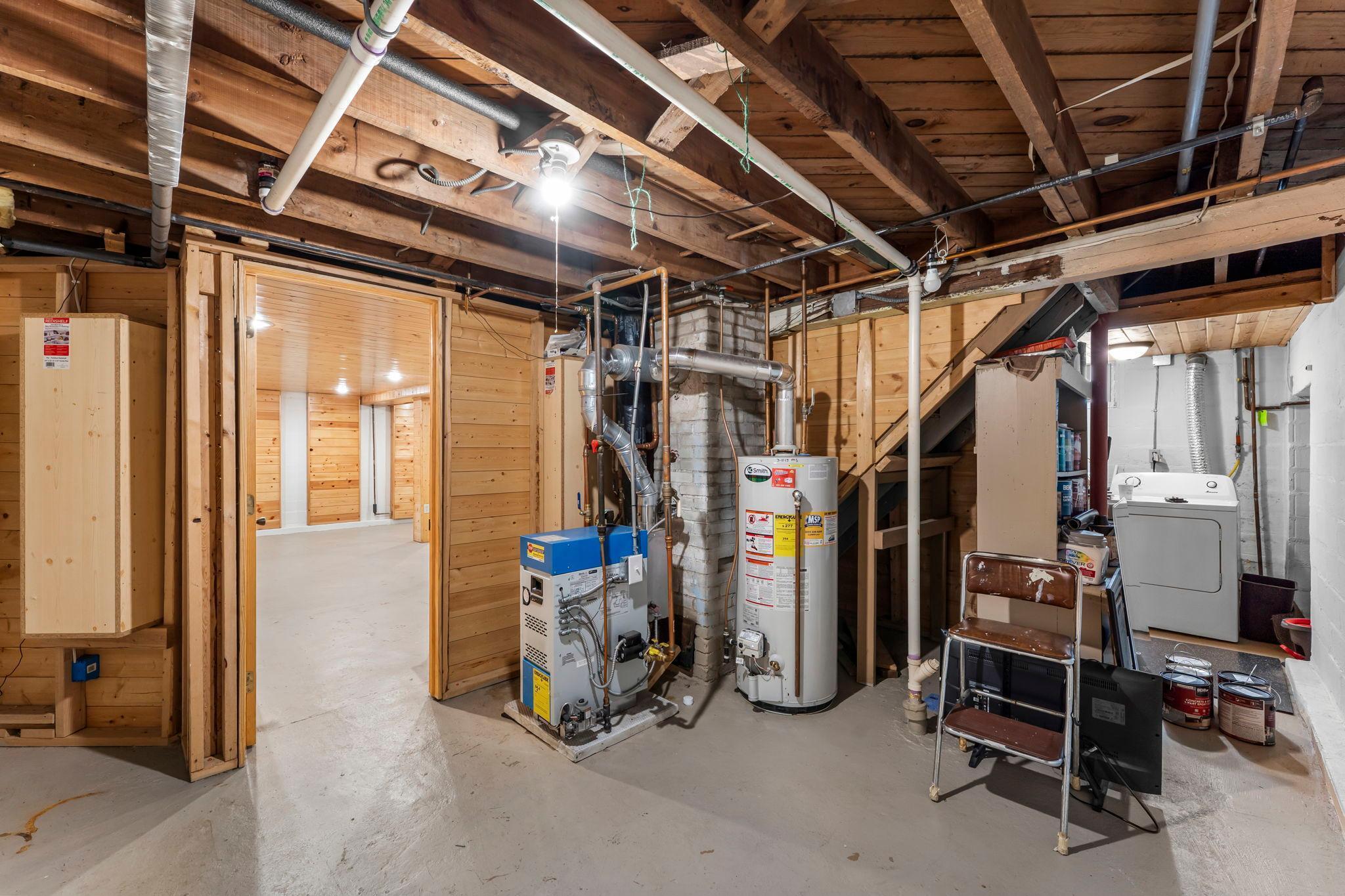 2695 Harvester Avenue Maplewood, MN 55119 - Photo 29 of 46