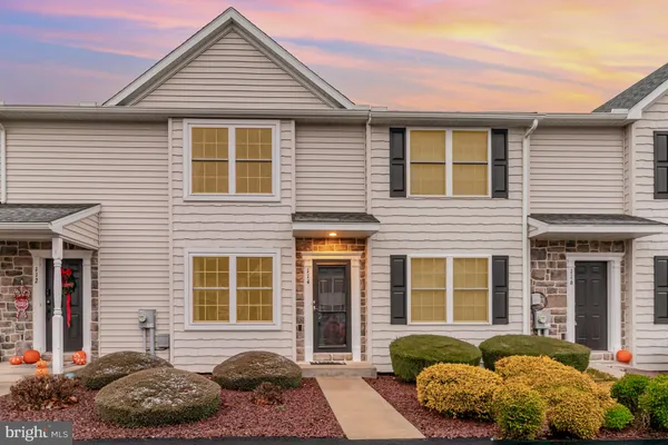 $359,900 | 114 Cedarwood Drive, Unit 114, Denver, PA 17517