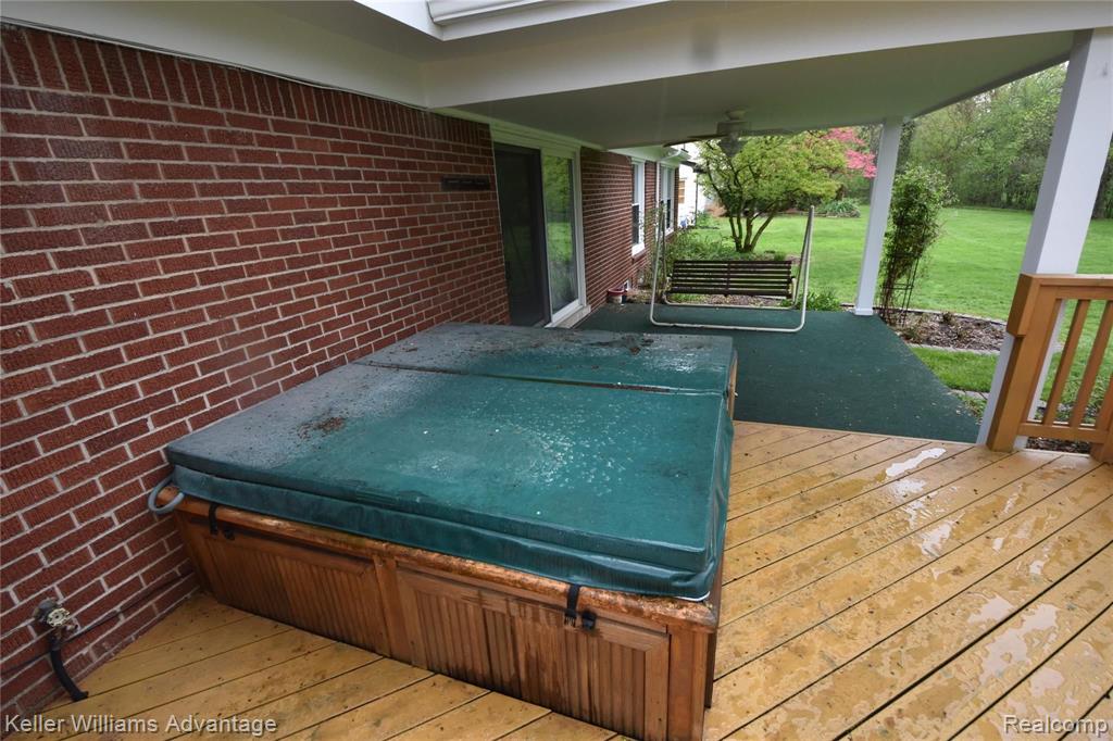 30209 Barwell Road Farmington Hills, MI 48334 - Photo 29 of 35